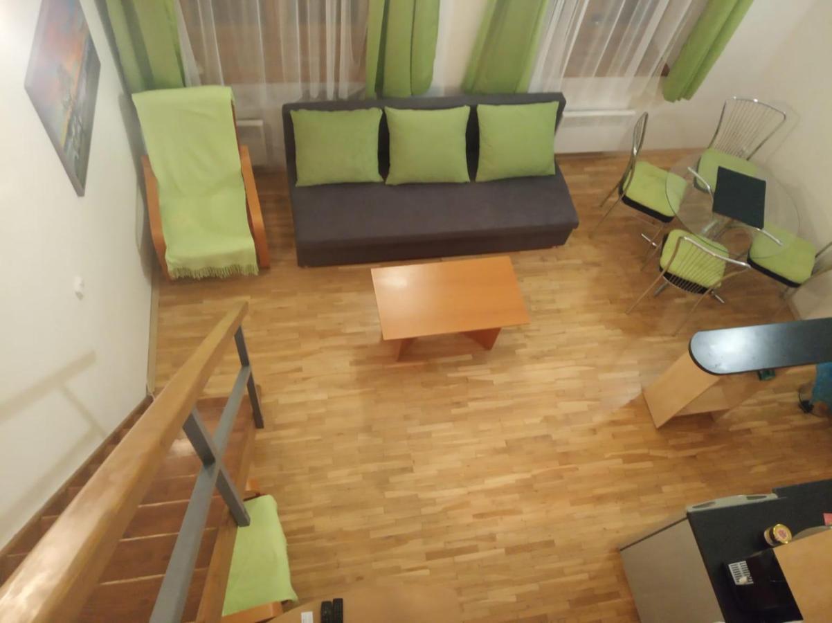 Appartement Stastna Trinactka à Svoboda nad Úpou Extérieur photo